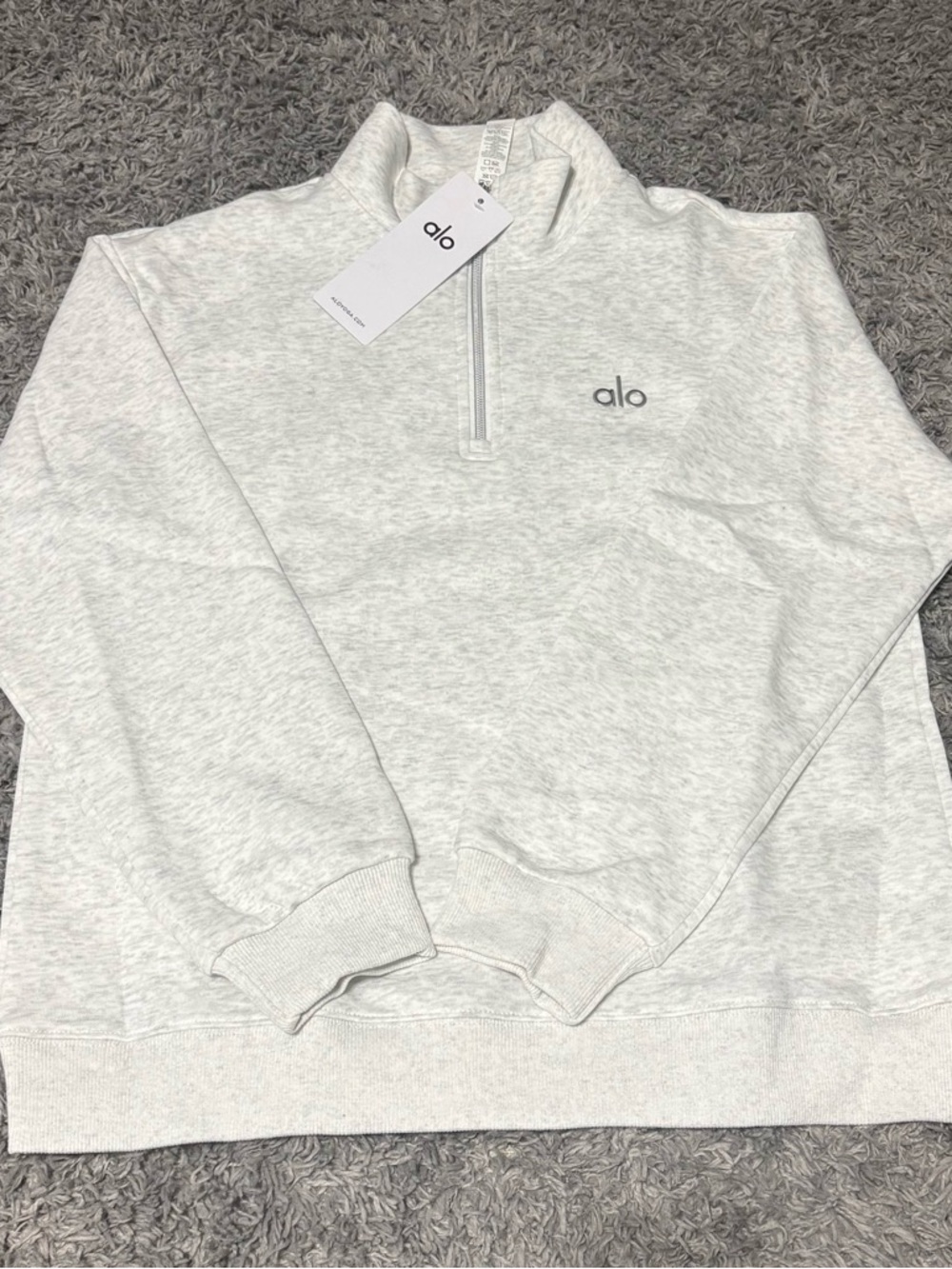 ALO Yoga Men’s Light Heather Gray Quarter-Zip Pullover
